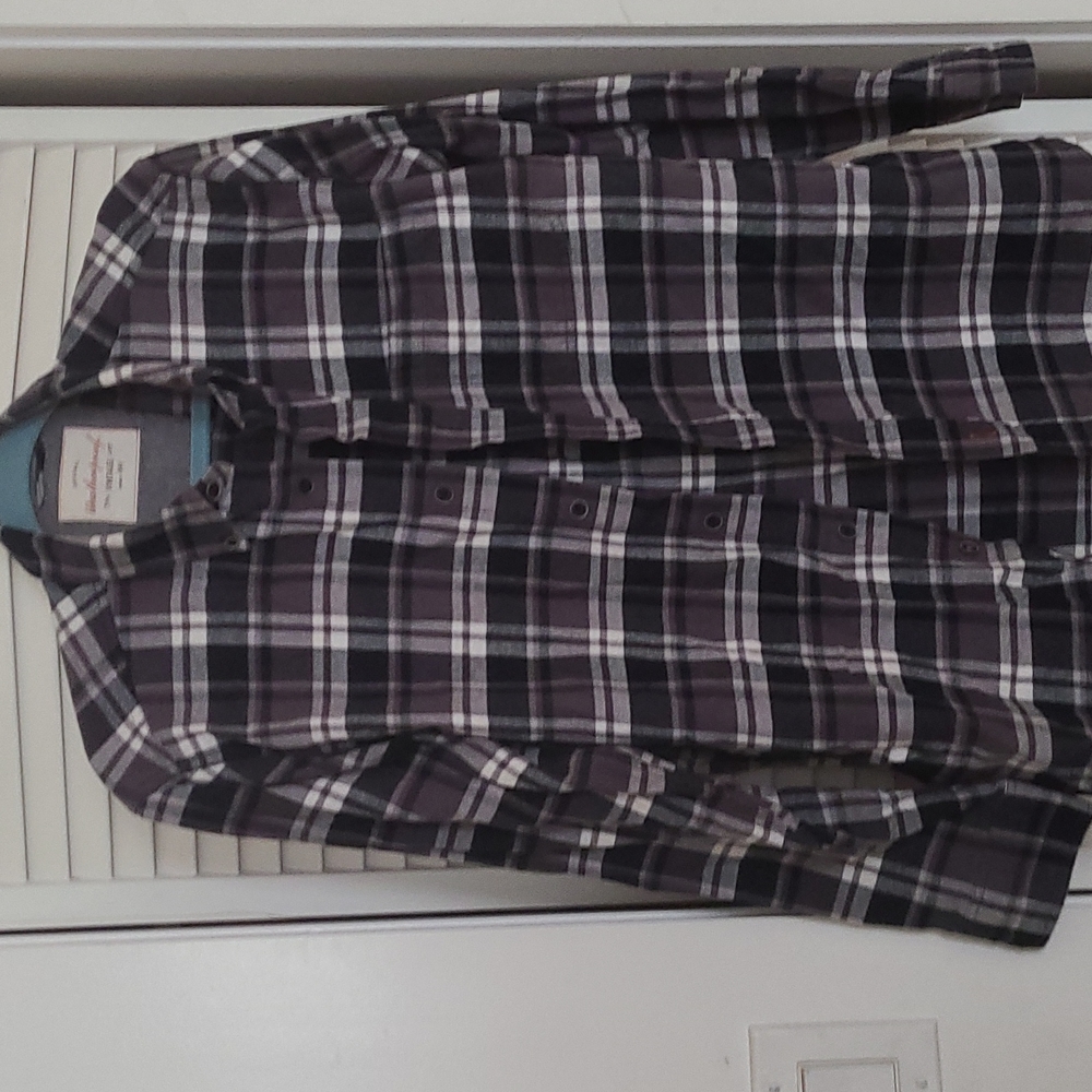 5 Stylish Boutique Button-Downs - image 7